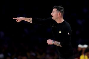 雷迪克：艾頓訓(xùn)練表現(xiàn)及擋拆能力值得稱贊 斯瑪特為我們帶來強(qiáng)硬