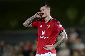 舍什科在英超上半場4次射正，上次有曼聯(lián)球員做到還是C羅