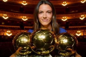 追8金紀(jì)錄？27歲3金球的邦馬蒂：梅西生涯無(wú)與倫比，我有自己的路