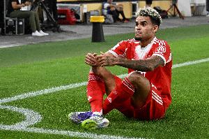 路易斯-迪亞斯：凱恩讓我印象最深刻，他幾乎無所不能