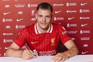 壓力不?。?.4億歐身價維爾茨到利物浦后8場0球1助，吃到2張黃牌