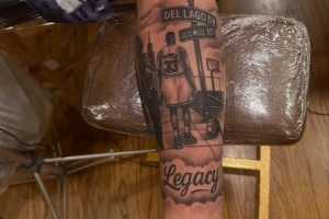 對老父親的愛！小皮蓬新增父子牽手紋身 致敬父親皮蓬！