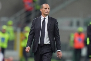 阿萊格里：普利西奇昨天狀態(tài)不是很好，今天試了感覺不錯所以首發(fā)