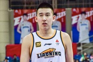 媒體人：付豪熱身賽遭張益炅抱摔 好在檢查后顯示無結構性損傷