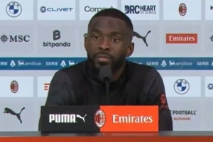 托莫里：阿萊格里以前就執(zhí)教過(guò)米蘭，他知道贏球需要什么