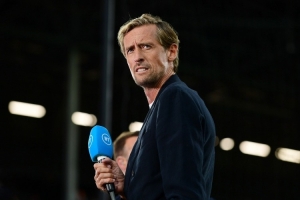 克勞奇：感覺曼聯(lián)有三個二門，不理解為何沒簽多納魯馬或馬丁內斯