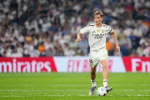 赫伊森父親：我兒很謙遜不追女孩子，夢(mèng)想實(shí)現(xiàn)三冠王和拿世界杯