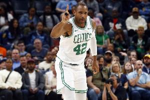 39歲118天！勇記：和在波士頓一樣 霍福德新賽季預(yù)計(jì)不打背靠背