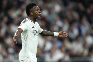 阿斯：瓦倫西亞起訴網(wǎng)飛，認(rèn)為維尼修斯紀(jì)錄片篡改字幕侵犯名譽(yù)權(quán)