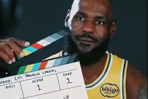 偉大征程繼續(xù)！詹姆斯曬出媒體日集錦：23號(hào)的第23個(gè)賽季????