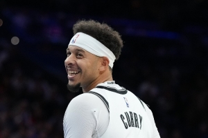 媒體人：大家別指望小庫里給勇士帶太多實質(zhì)幫助 兄弟籃球就完了