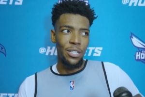 訓(xùn)練營(yíng)首日！布蘭登-米勒：夏天最開(kāi)心的一天 互相促進(jìn)努力拼搏