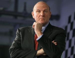 鮑爾默曾通過慈善機構(gòu) 向已被認定為詐騙的A公司創(chuàng)始人捐款187萬