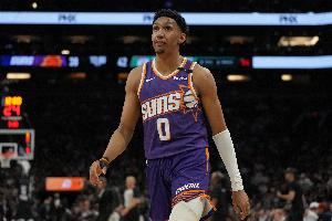 上季場均6.9分3.6板！美記：太陽執(zhí)行瑞安-鄧恩第三年球隊(duì)選項(xiàng)