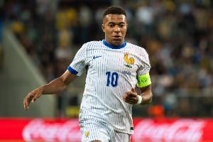 德尚：姆巴佩之前有點小傷但問題不大，我們會對所有球員進行評估