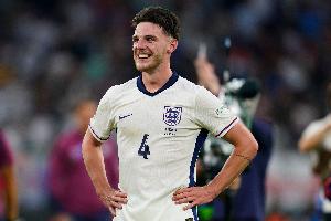 賴斯：我有不錯(cuò)的表現(xiàn)因在場上有更多自由度，想成為一名全能中場