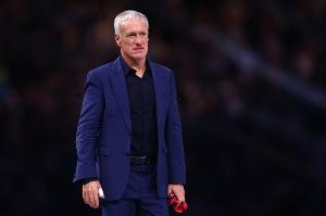 德尚：做教練要學(xué)會(huì)跟上時(shí)代，不適應(yīng)年輕球員你只會(huì)變成老頑固