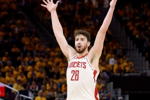 名嘴：火箭球迷認(rèn)為申京會(huì)是下賽季MVP候選 但其他人不這么想