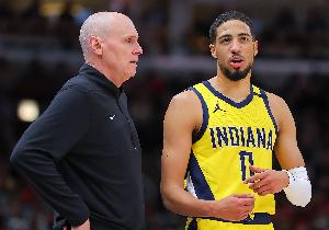 哈利跟腱撕裂！步行者放走特納 跑轟+長(zhǎng)輪換決定新賽季仍是黑馬？