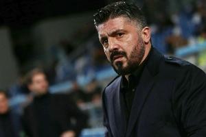 加圖索：還沒和意足協(xié)討論附加賽，這一資格我們?nèi)孕锠幦? >
                                        </div>
                                    </div>
                                                                        <div   id=