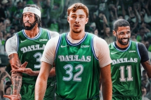 這件球衣好看嗎？獨(dú)行俠官宣帶回綠色復(fù)古球衣和地板涂裝！