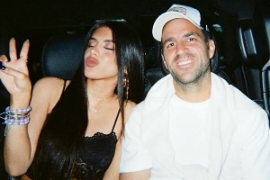 僅差12歲?38歲小法祝繼女26歲生日快樂：完美詮釋了榜樣女兒