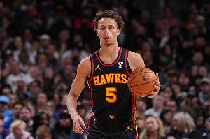 老鷹提前續(xù)約戴森-丹尼爾斯評(píng)級(jí)：及格 老鷹已鎖定未來后場(chǎng)人選？