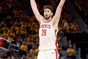 空砍39分11板7助1斷1帽！奧科吉：申京是我們的進(jìn)攻支柱