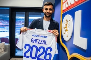 太陽報(bào)：歐足聯(lián)正調(diào)查里昂新援加扎爾在歐聯(lián)違規(guī)上場一事