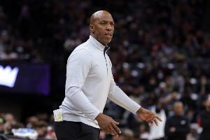 奧尼爾：真為比盧普斯這些人羞愧 拿著900萬年薪還要摻和這種勾當