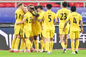 足球報(bào)：從趨勢(shì)來(lái)看深圳新鵬城無(wú)限接近“上岸”，保級(jí)在望