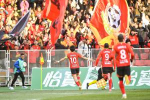 中超遼寧德比！遼寧鐵人沖超成功，下賽季將與大連英博上演德比