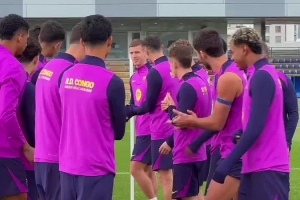 好消息！萊萬、奧爾莫恢復合練，隊友們拍打儀式歡迎