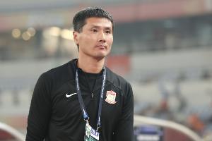 記者：如不出意外，今天就會官宣邵佳一擔(dān)任國足主帥