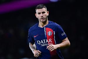 盧卡斯：客戰(zhàn)里昂從來都不容易，我們?nèi)孕韪倪M(jìn)防守站位