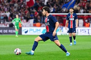 若昂-內(nèi)維斯談戰(zhàn)勝里昂：這場比賽很艱難，我們?nèi)杂懈倪M(jìn)的空間