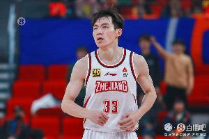 輸了就背鍋！吳前半場8中1&三分5中0僅拿2分3助