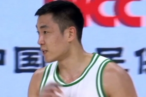 手感昨晚用光了！高詩(shī)巖12中4&三分5中1 得到12分2板7助4斷