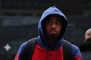 熱蘇斯：現(xiàn)在離開阿森納毫無(wú)意義，我從未與其他俱樂部接觸