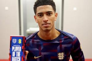 斬獲MVP！貝林創(chuàng)造1機會+2關(guān)鍵傳球12對抗7成功，評分7.6全場第3