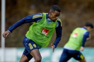 紅軍舊將：希望瑞典多給伊薩克比賽時(shí)間，有助于他在利物浦的表現(xiàn)