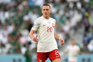 澤林斯基：運(yùn)氣幫助我打進(jìn)制勝球，為了避免黃牌我沒有太多對抗