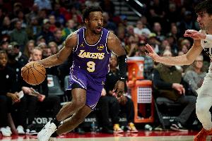 隊(duì)記：湖人將后衛(wèi)布朗尼和前鋒阿杜下放至南灣湖人隊(duì)