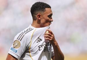 2名英格蘭球員為皇馬西甲首發(fā)，上次還是2006年的小貝和伍德蓋特