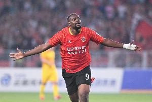 姆本扎：中甲金靴離不開隊友；中超節(jié)奏快對抗高我也很期待