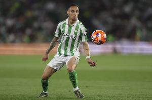 安東尼談染紅：我沒(méi)有惡意必須嘗試上訴，昨晚想了一夜幾乎沒(méi)睡