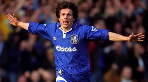 佐拉：能夠認(rèn)識(shí)馬拉多納是一種巨大的榮幸，他是我極大的靈感來源