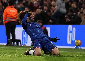 庫庫雷利亞之夜！馬卡盛贊：世俱杯冠軍支柱，他成功擊潰了亞馬爾