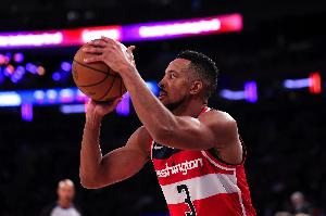 麥科勒姆單場40+&10記三分本賽季第四人 前三是哈登、戈登、阿倫