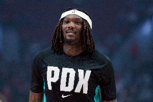 美記：近期可能出現不少重要中鋒交易 包括羅威&弩機&理查茲等人